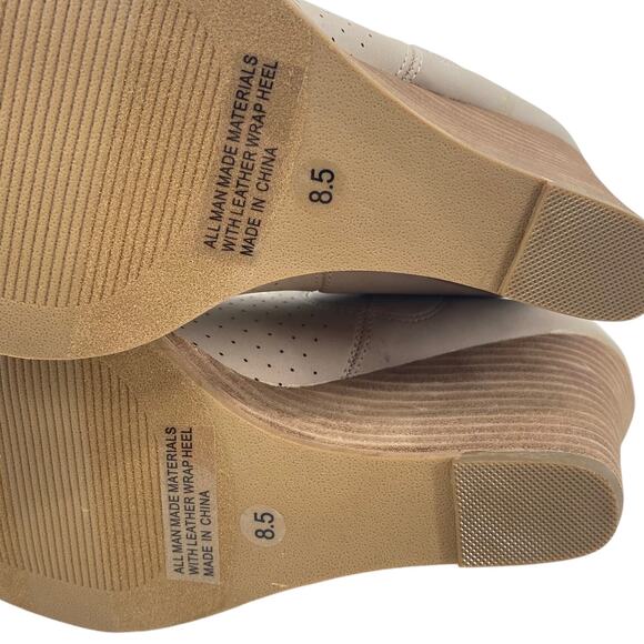 DOLCE VITA Gerdy Ankle Wedge Bootie Heel in Beige Size 8.5 Pull On Perforated - Picture 6 of 6